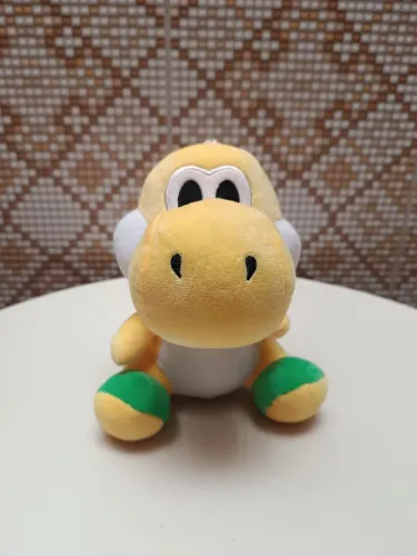 Pelúcia Yoshi Amarelo com ventosa