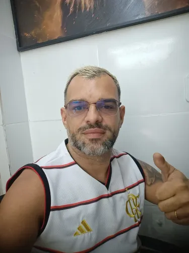 Pintor e pedreiro trabalhando na zona sul rj