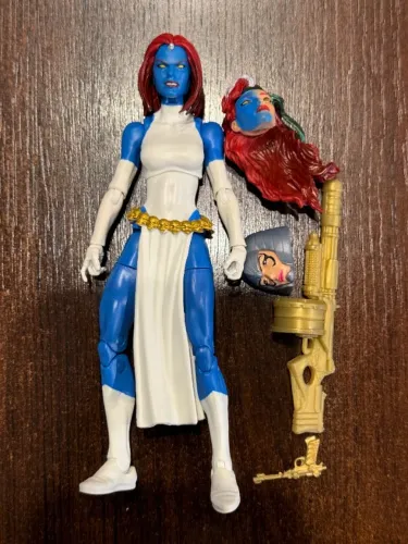 MARVEL LEGENDS MISTICA WALGREENS