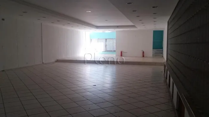 Salão para alugar em Campinas, Centro, com 420 m²