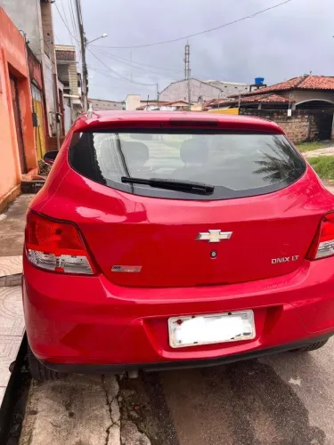 Chevrolet Onix Hatch LT 1.0 8V Flex Power Mec. 4P 2013