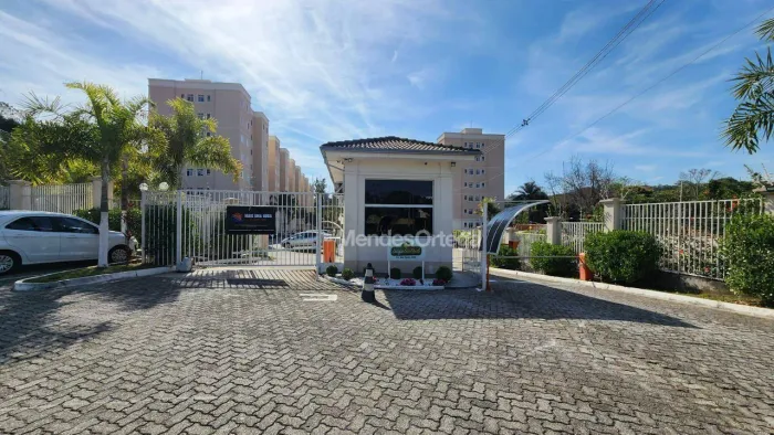 Apartamento com 2 dormitórios à venda, 50 m² por R$ 320.000 - Além Ponte - Sorocaba/SP