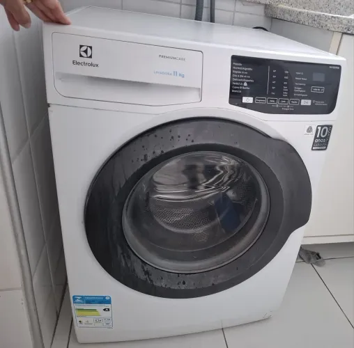 Lavadora Electrolux LFE11 - com defeito - ideal para conserto ou peças