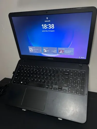 Notebook Samsung Expert NP350XBE | 15,6" | i5 8ª geração + 8GB RAM + SSD 480GB