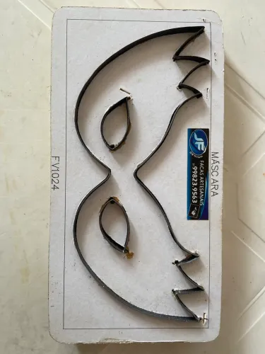 Faca de Corte Máscara(8 cm. x 18 cm.)
