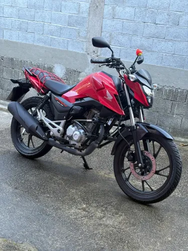 Honda cg fan 160 vermelha
