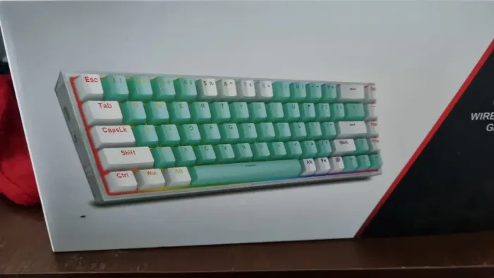 Teclado resragon castor wireless + mouse hyperx sem fio pulsefire haste core 2