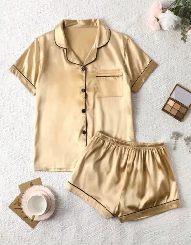 Kit Pijama Americano de Cetim Dourado