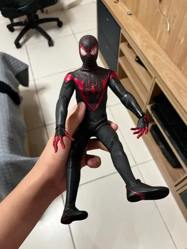 Hot toy homem aranha moles Morales