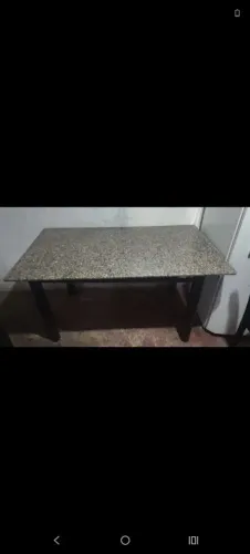 Mesa de marmore