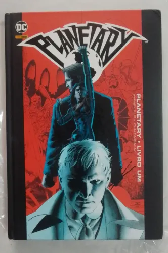 HQ Planetary Encadernado Volume 1