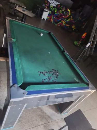 VENDO MESA DE SNOOKER EM PERFEITO ESTADO NO PLÁSTICO