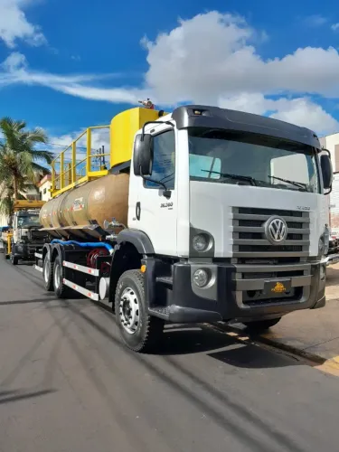 VW26280 TANQUE DE FIBRA 15MIL LITROS