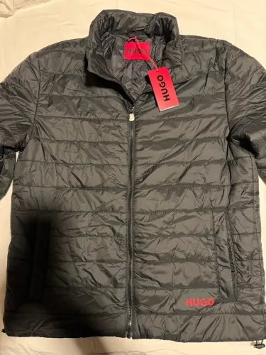 Jaqueta nylon Hugo Boss original tenho P e G