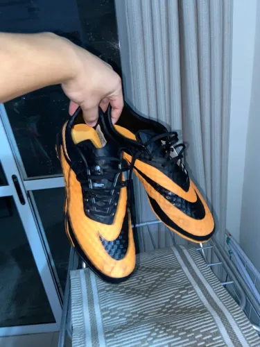 Nike Hypervenom 41
