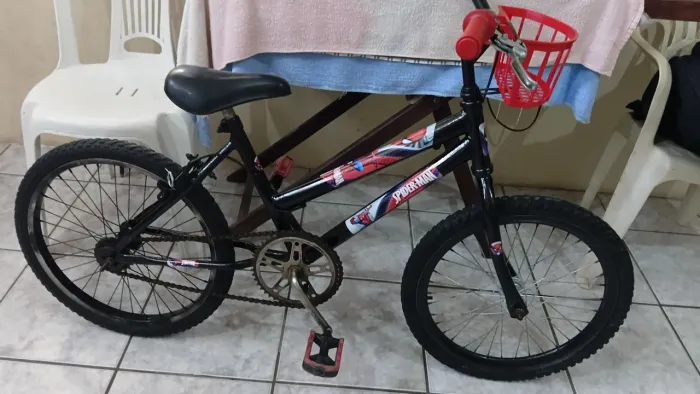 Olha que linda bicicleta infantil aro 20