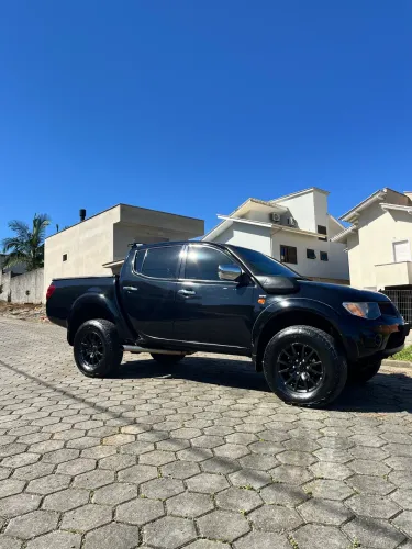 Mitsubishi L200 Triton HPE 3.2 CD TB Int.diesel AUT 2012