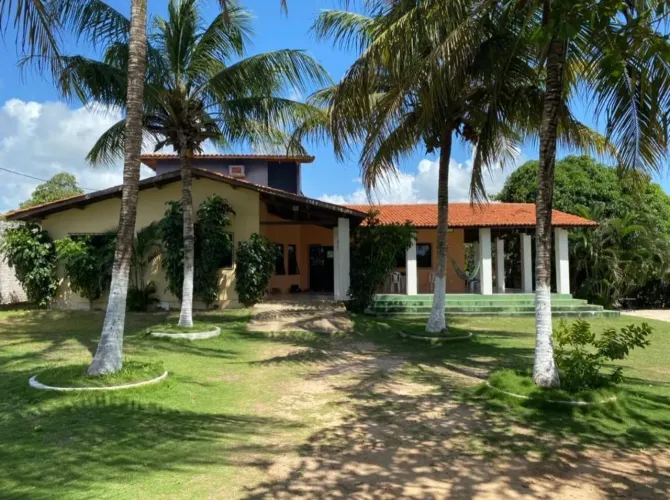 Alugo casa na praia de Paracuru-CE