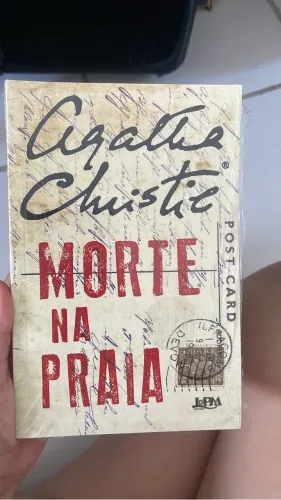 Livro - Agatha Christie - morte na praia