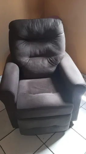 Poltrona reclinável 