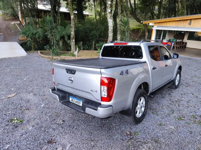 Nissan Frontier SE CD 4X4 2.3 Bi-TB Diesel Aut. 2023