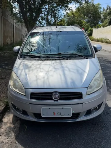 Fiat Idea Attractive 1.4 Fire Flex 8V 5P 2013