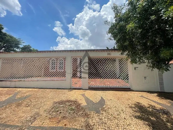 Casa à venda em Campinas, Chácara da Barra, com 3 quartos, com 235 m²