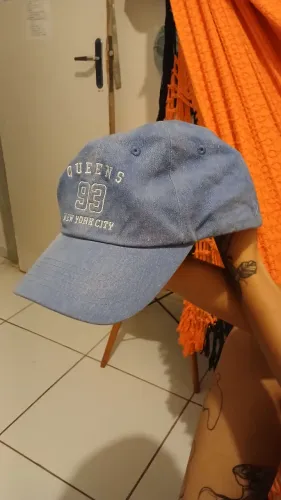Bone azul