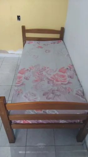 CAMA DE SOLTEIRO COM COLCHÃO