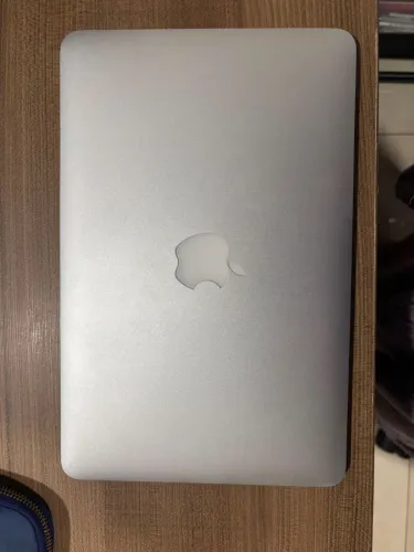 MACBOOK AIR 11? 2017 EXCELENTE ESTADO