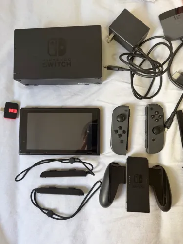 Nintendo Switch V1 Desbloqueado Completo Original + Case Zelda