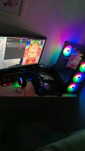 Pc gamer semi novo