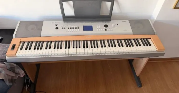Piano DGX 630