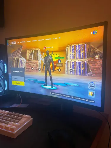 Monitor 144hz 27 curvo