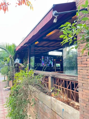 Toldo Stobag retrátil cor vinho | 5x2m | Excelente estado