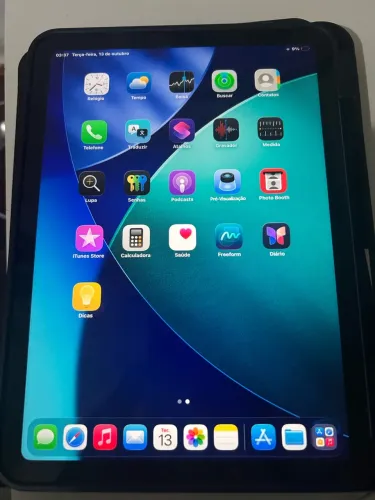 iPad a 16