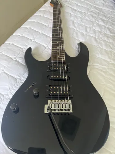 Guitarra Ibanez Gio em perfeito estado