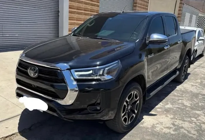 Toyota Hilux CD SRX 4X4 2.8 TDI 16V Diesel Aut. 2022