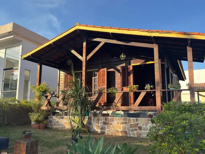 CASA PARA LOCAÇÃO FIXA - CONDOMÍNIO DOS PÁSSAROS
