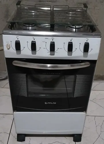 Vendo fogão 4 bocas (atlas)Elétrico Conservado!