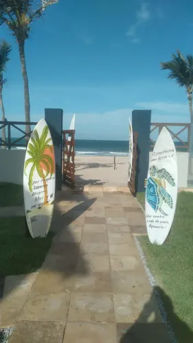 Casa para venda com 405 metros quadrados com 8 quartos em Morro Branco - Beberibe - Ceará