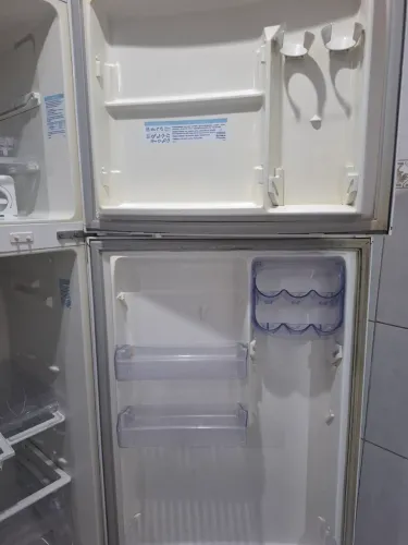 Geladeira com pequeno vazamento 