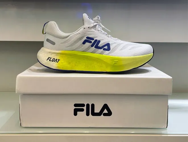 Tênis Fila 42