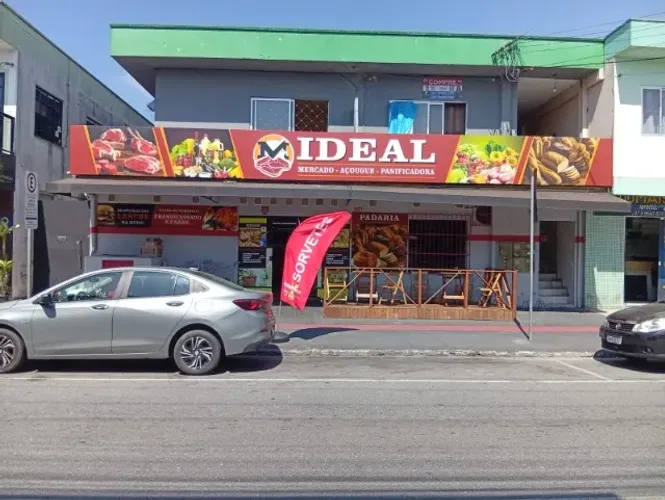 Mercado completo em Balneario Camboriu (c/ açougue, padaria, lanchonete e assados)