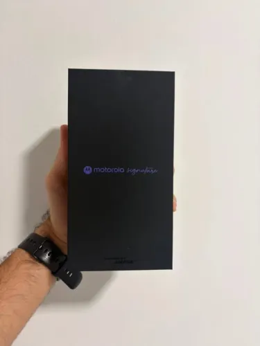 Smartphone Motorola Signature 5G - 512GB 12GB RAM (Lacrado, nf e garantia)