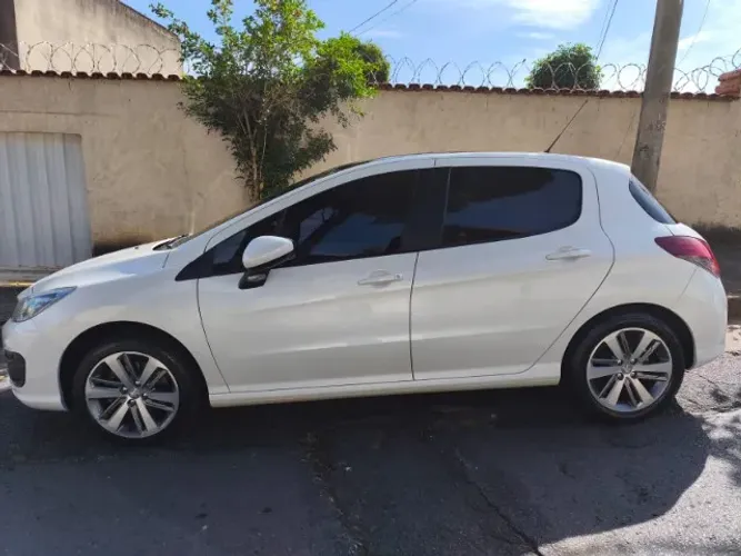 Peugeot 308 Feline/griffe 1.6 Turbo 16V 5P Aut. 2016