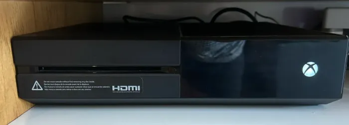 Xbox One 500GB c/ Kinect Seminovo