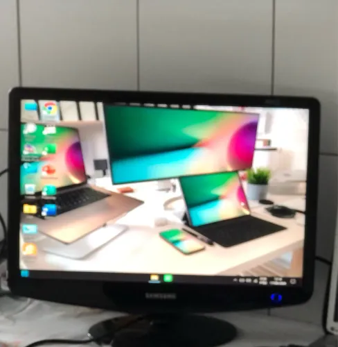 Monitor Samsung 2232BW Plus