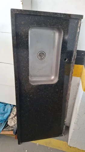 PIA DE GRANITO 140 X 60