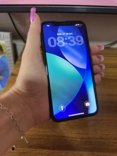 11 pro MUITO NOVO SEM MARCAS !!! 